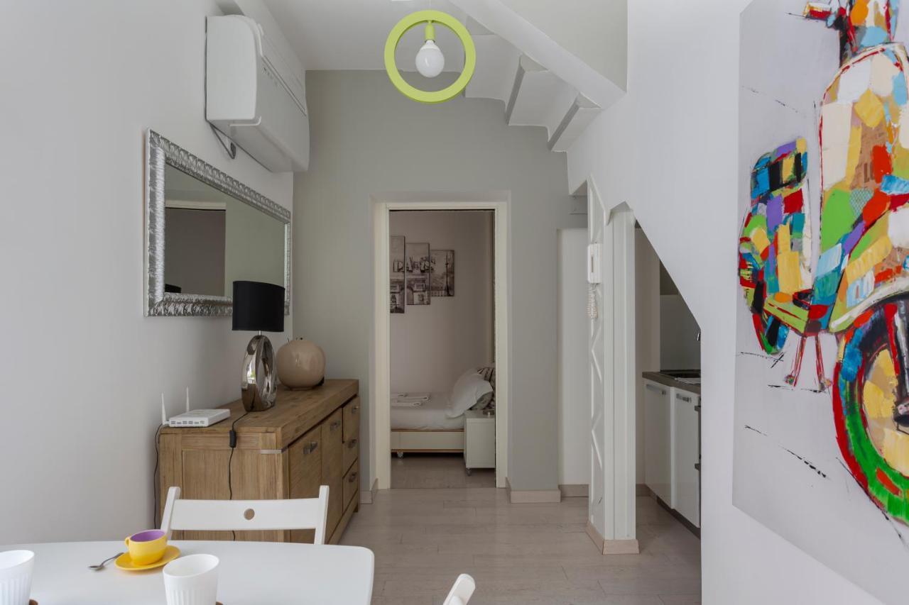 The Cutest Apartment In Milan Bagian luar foto